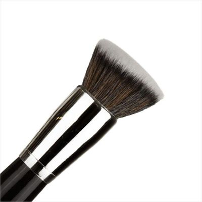 Macrilan A03 Pincel Kabuki Reto