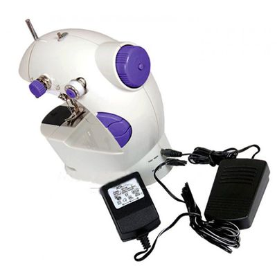 A Máquina de Costura Portátil com luz e pedal