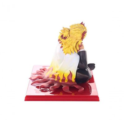Figure Demon Slayer: Kimetsu No Yaiba - Kyojuro Rengoku...