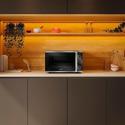 Forno Elétrico De Bancada Mueller 50 Litros E 3 Modos De Assar MFB50K Preto 110V