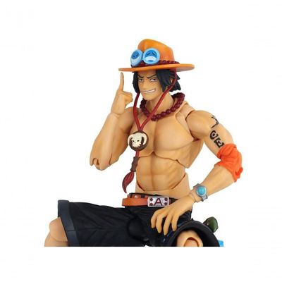 Action Figure One Piece - Portgas D. Ace - Variable...