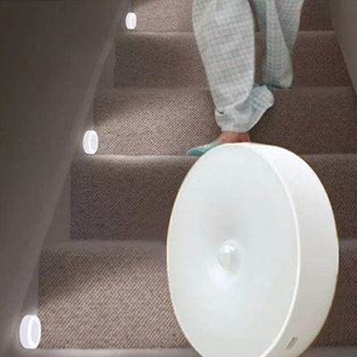 Luminária Recarregável LED Sem Fio Sensor Presença Carregamento USB
