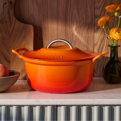 PANELA REDONDA LE CREUSET MODERN 26CM HERITAGE EM FERRO FUNDIDO LARANJA 21700260902430