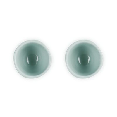 CONJUNTO 2 SUPORTES PARA OVO LE CREUSET JARDIN EM CERÂMICA COM RELEVO SEA SALT 89190007170003