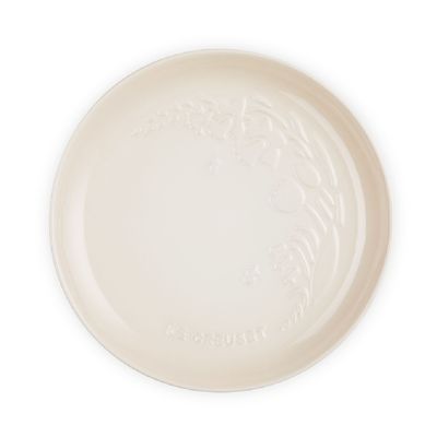 PRATO RASO LE CREUSET JARDIN 22CM SPHERE EM CERÂMICA COM RELEVO MERINGUE 80046227160003