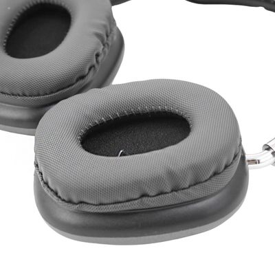 Fone De Ouvido Sem Fio Headphone Bluetooth Microfone Cartão SD Radio Cor:Preto