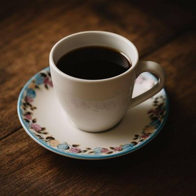 Conjunto 2 Peças Xícara e Pires Chá Café 200ml em Porcelana