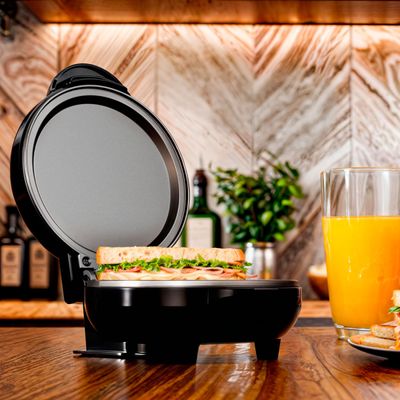 Mini Grill e Sanduicheira Britânia 550W Chapas Lisas BGRE03A 127V