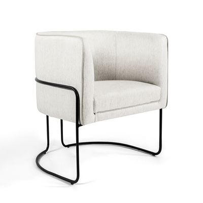 Poltrona Betina Linho Creme A-48 Base de Aço Preto - D'Rossi