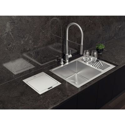 LIXEIRA TRAMONTINA DE EMBUTIR COM SENSOR NEXT EM AÇO INOX E PLÁSTICO 5L 94518/305