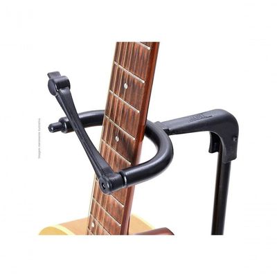 Suporte Para Violão Gt1 Com Apoio E Trava No Braço Do Instrumento Preto