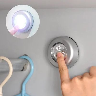 Luminaria Toque 3 Leds Abajur Sem Fio Bancada Closet Guarda Roupa Luz Leitura Quarto Bebe Touch Super Potente Com Adesiv