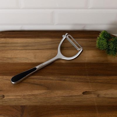 Descascador de Legumes Chef Pro 18cm em Liga de Zinco com Cabo Antiderrapante Wolff Prata