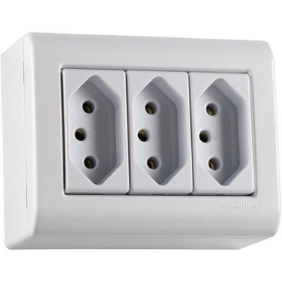 Caixa de Sobrepor com 3 Tomadas 2P+T 20 A 250 V Tramontina LizFlex Branca