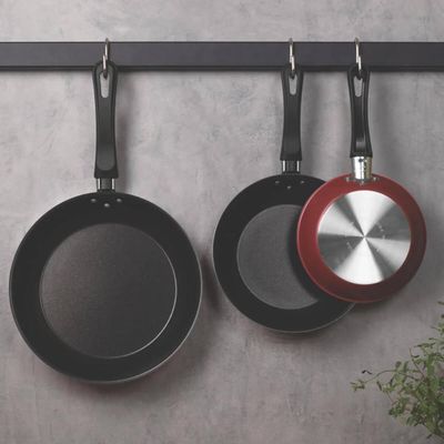 Jogo Tramontina 3 Frigideiras e Chaleira 1,9L Antiaderentes Starflon Max Vermelho