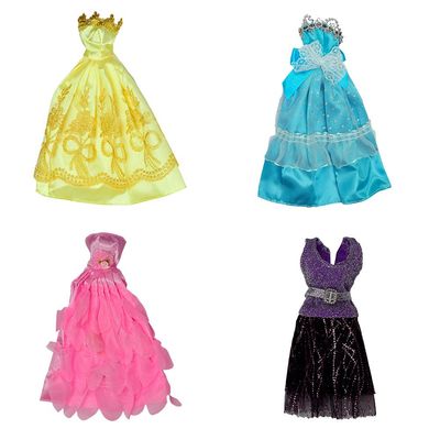 Doll Dress - Kit Com 9 Vestidos e Acessórios Sortidos