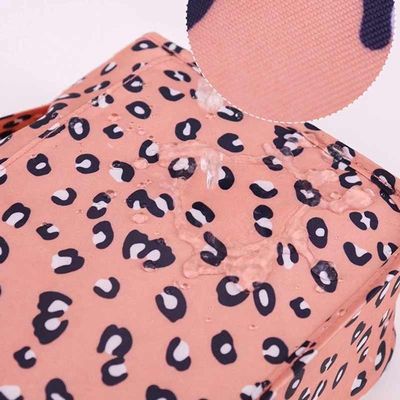 Necessaire Em Nylon Organizadora Higiene Para Viagem Onça Rosa