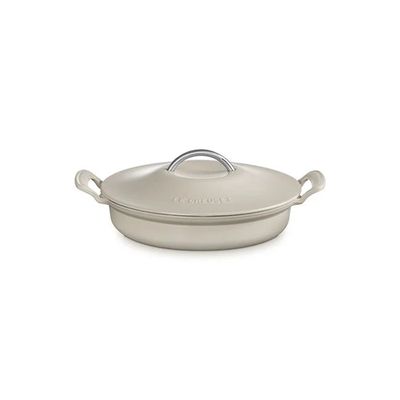 CAÇAROLA BUFFET LE CREUSET MODERN 28CM HERITAGE EM FERRO FUNDIDO MERINGUE 21701287164430
