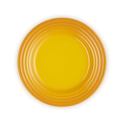 KIT LE CREUSET 2 PRATOS RASOS 17CM E JARRA SCANDINAVIA 1,5L COLORIDO