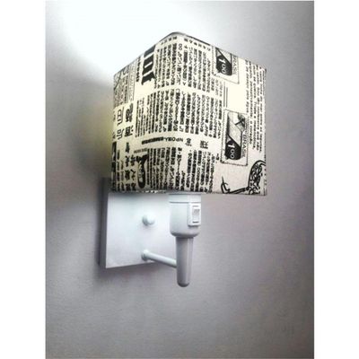 Arandela Quadrada Vivare Md-2019 Com Interruptor Cúpula Em Tecido - Bivolt Branco-ny-jornal 127-220v