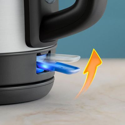 Chaleira Elétrica Philips Walita S3000 HD9350 1,7L Desligamento Automático Filtro Micromesh Inox