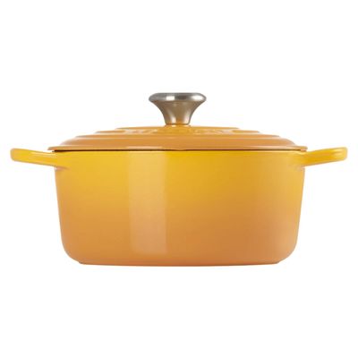 PANELA LE CREUSET REDONDA SIGNATURE EM FERRO FUNDIDO 16CM AMARELO NECTAR 21177166724430