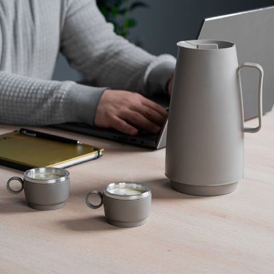 CONJUNTO 2 PEÇAS TRAMONTINA 2 XÍCARAS PARA CAFÉ EMPILHAVEL 80ML ALÇA REDONDA EM AÇO INOX CINZA 64760/328