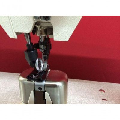 Máquina De Coluna Triplo 1 Agulha Direc Drive