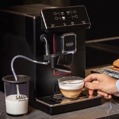 CAFETEIRA GAGGIA ESPRESSO AUTOMÁTICA MAGENTA MILK 127V 19110141