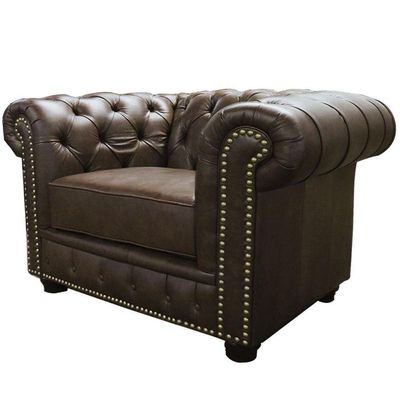 Poltrona Sala de Estar Chesterfield com Pés Madeira Couro Marrom - Gran Belo