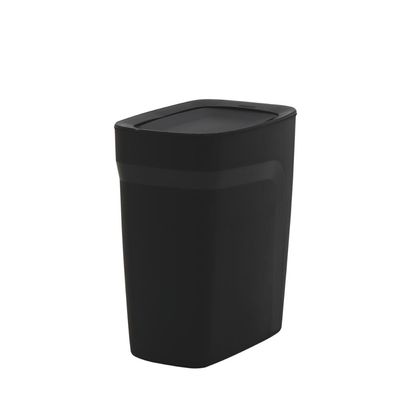 Lixeira Tramontina Compact em Polipropileno Preto com Tampa Basculante 8,5 L