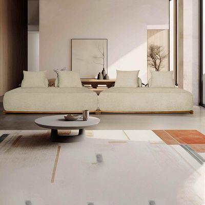 Sofá Modulado 5 Lugares com Almofadas Soltas Pés Madeira Maciça 320cm Homer Bouclê Bege G63 - Gran Belo