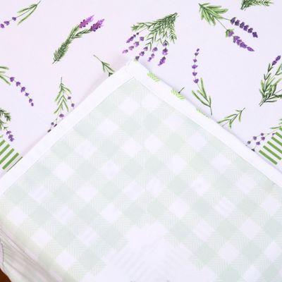 Toalha de Mesa Tropical Microfibra Estampada 2,50m x 1,50m para 8 Lugares - Lavanda
