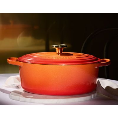 PANELA LE CREUSET SIGNATURE OVAL EM FERRO FUNDIDO FLAMME DORÉE 31CM 21178311834479
