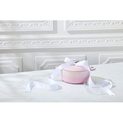 PANELA REDONDA LE CREUSET 24CM SIGNATURE FERRO ESMALTADO SHELL PINK 21177247774430