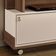 Estante Painel Para TV 65 Pol com Rodízios Cloud B01 Castanho Off White - Lyam Decor
