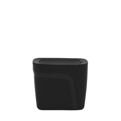 Lixeira Tramontina Compact em Polipropileno Preto com Tampa Basculante 6,5 L