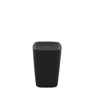 Lixeira Tramontina Compact em Polipropileno Preto com Tampa Basculante 6,5 L