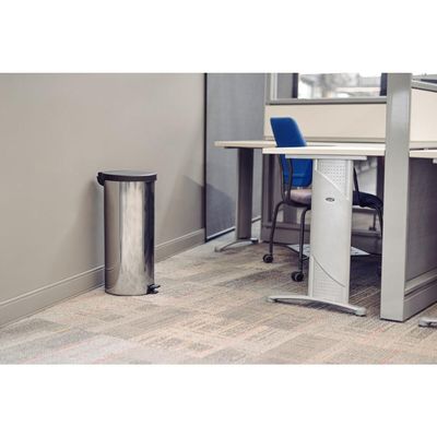 Lixeira Inox com Pedal New Tramontina com Acabamento Polido 30 L