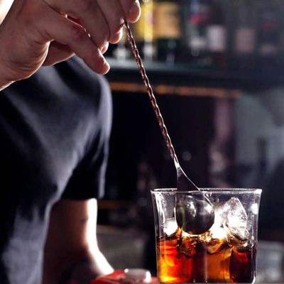 Jarra Suco Agua 1L e Colher Bailarina Inox Bar Bartender