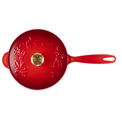 PANELA LE CREUSET SAUTESE HOLLY EM FERRO FUNDIDO VERMELHO 21CM 21993210602464