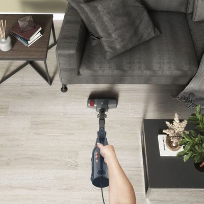 Aspirador de Pó Vertical com Fio Electrolux 1300W 3 em 1 Cyclone Power Filtro HEPA Preto (PTE10) 220V