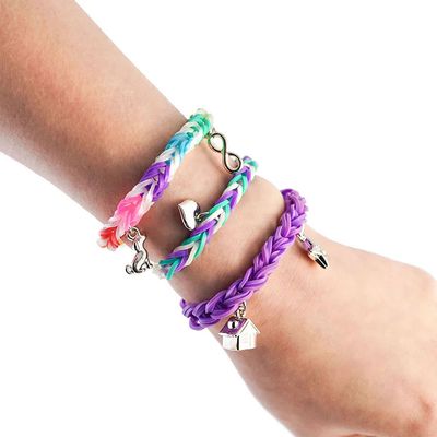 Fábrica de Pulseiras Estrela Luluca com Pingentes