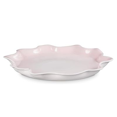 PRATO RUFFLE LE CREUSET 36CM EM CERÂMICA SHELL PINK 80617367770099