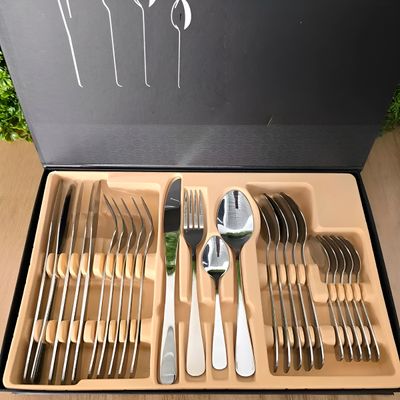 Faqueiro de Aço Inox Conjunto 24 Peças Prateado Liso - Acabamento Polido e Design Atemporal