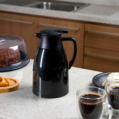 Conjunto Garrafa Jarra Térmica 2 Copos Café Chá - Jarra Térmica com Bico Corta-Pingo 1 Litro