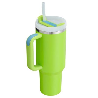 COPO STANLEY QUENCHER VERDE BRIGHT LIME EM AÇO INOX 887ML 08354-00