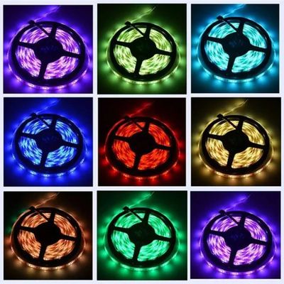 Fita de Led RGB 5 metros a prova dágua Dupla Face 5050w 12v 300 Leds com Fonte e Controle