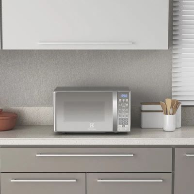 Micro-ondas Electrolux 20L cor Inox Espelhado com Função Tira Odor (MT30S) 127V