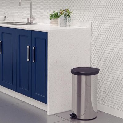Lixeira Redonda com Pedal 20L Tramontina New Aço Inox Polido para Banheiro Cozinha Escritório